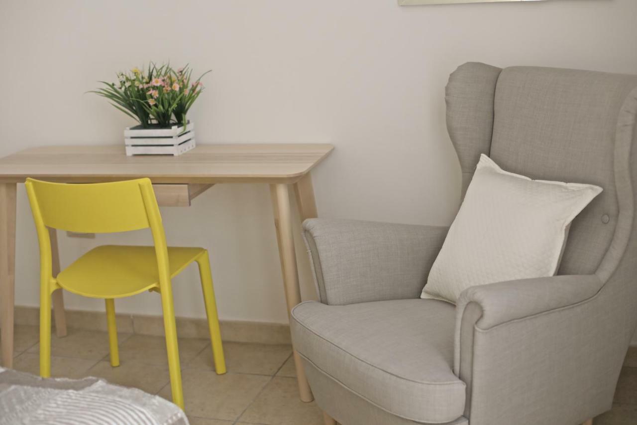 Il Viaggiatore B&B Lecce Ngoại thất bức ảnh